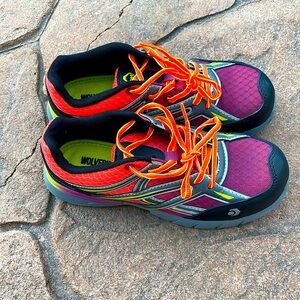 Wolverine composite toe, oil, resistant, and slip resistant shoes, size 6.5